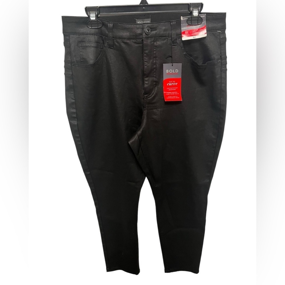 Bold elements, black curvy skinny high-rise jeans . Size 16 short